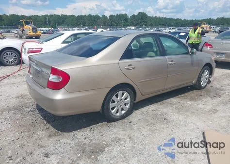 2004 Toyota Camry Le from USA, damaged, VIN 4T1BE32KX4U810952